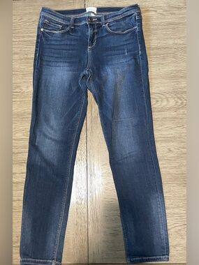 id:23 women’s jeans, size 29